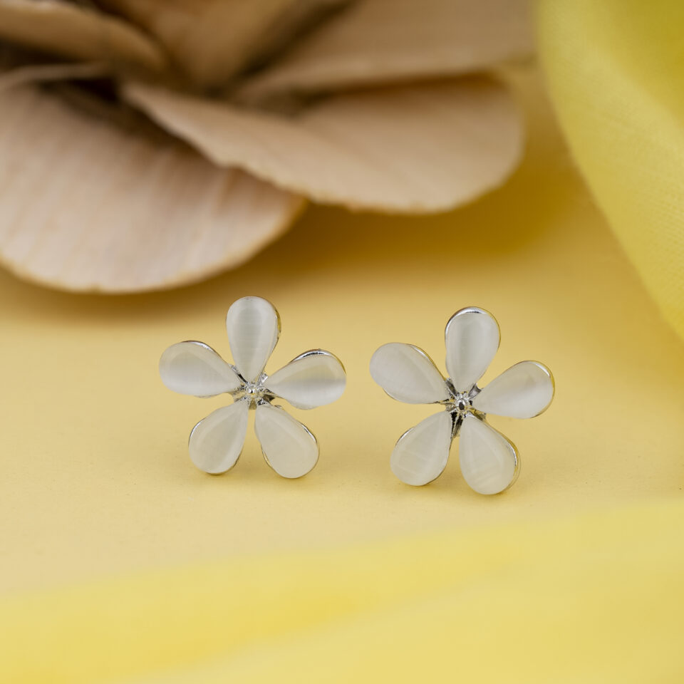 Silver Flower Stud Earring