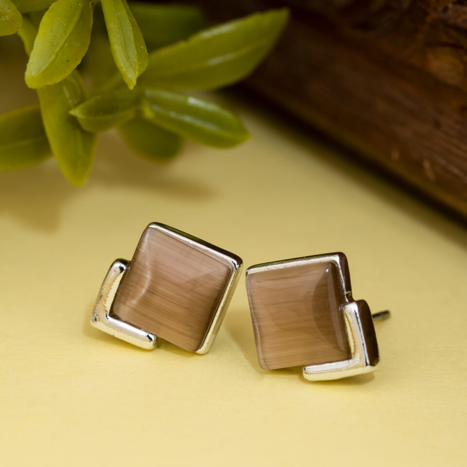 Silver Square Aura Stud Earring