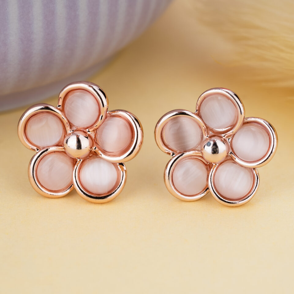 Rose Gold Dainty Flower Stud Earring