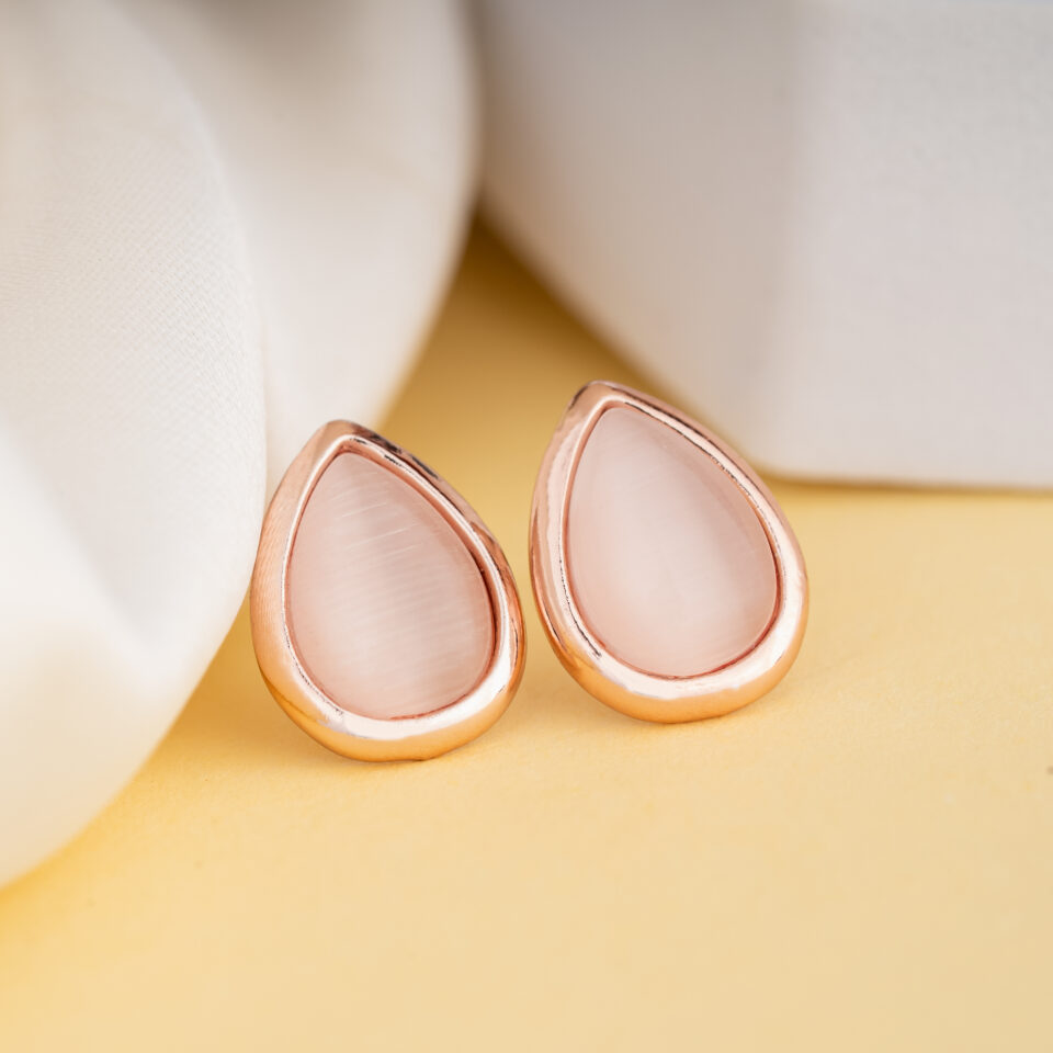 Rose Gold Teardrop Stud Earring