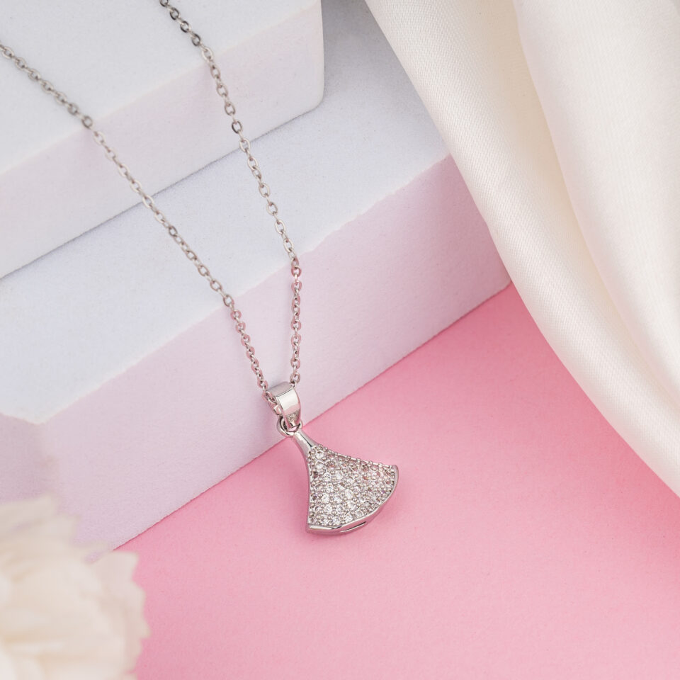 Silver Diva’s Dream Necklace