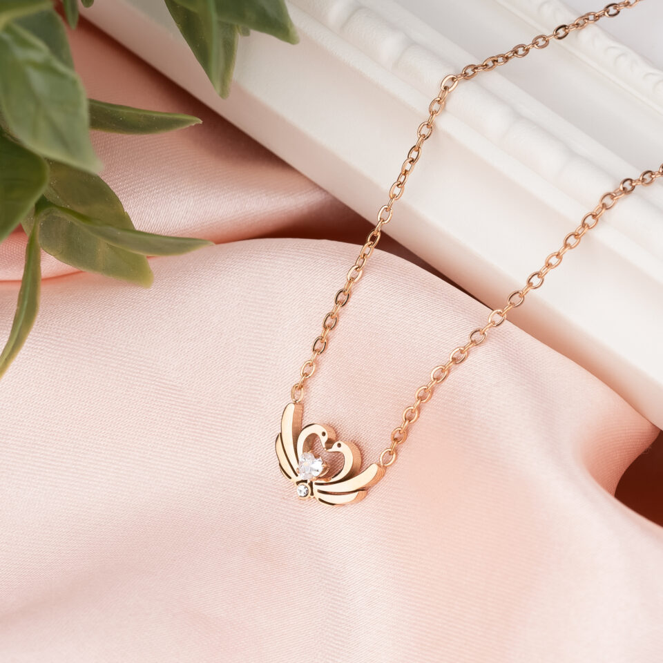 Rose Gold Swan Love Necklace